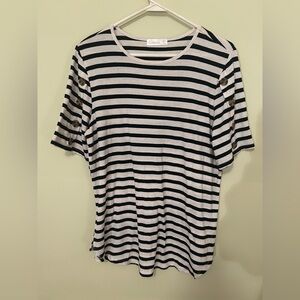 89th + Madison Black And White Marbled Short Sleeve Shirt W/ Buttons